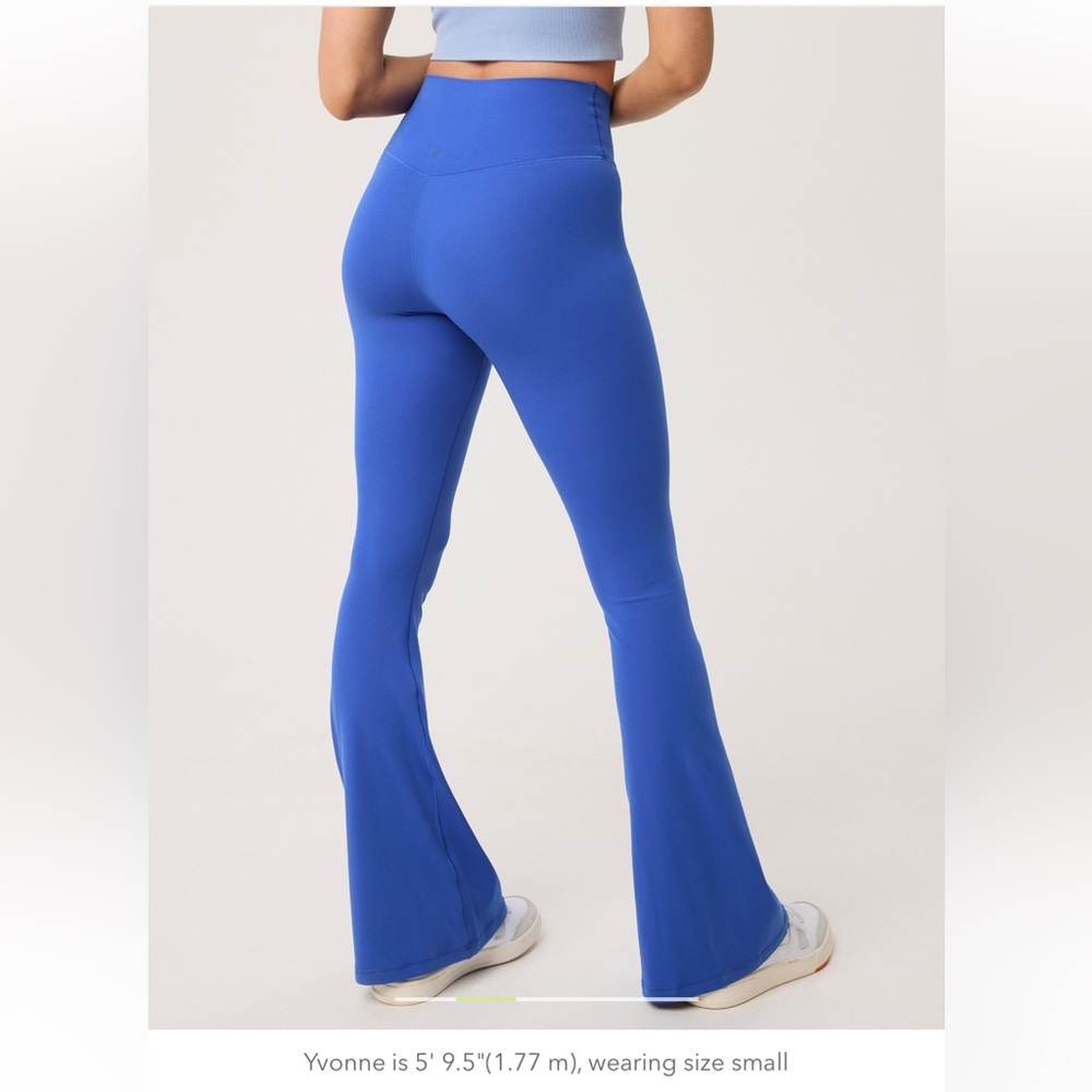 OFFLINE By Aerie Real Me High Waisted Crossover Flare Legging - Picture 2 of 3